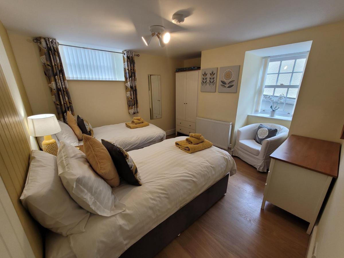 Llys Bach Apartment At Llys Aeron أبيريرون المظهر الخارجي الصورة