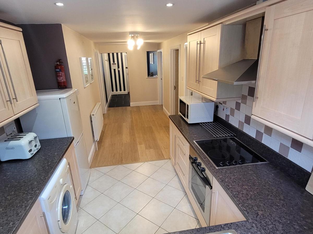 Llys Bach Apartment At Llys Aeron أبيريرون المظهر الخارجي الصورة