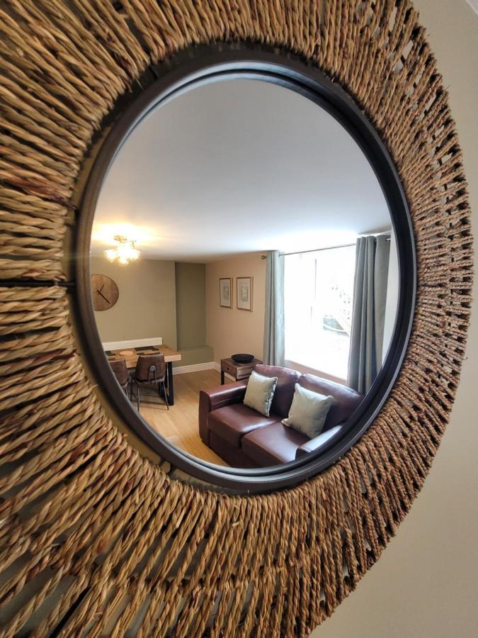 Llys Bach Apartment At Llys Aeron أبيريرون المظهر الخارجي الصورة